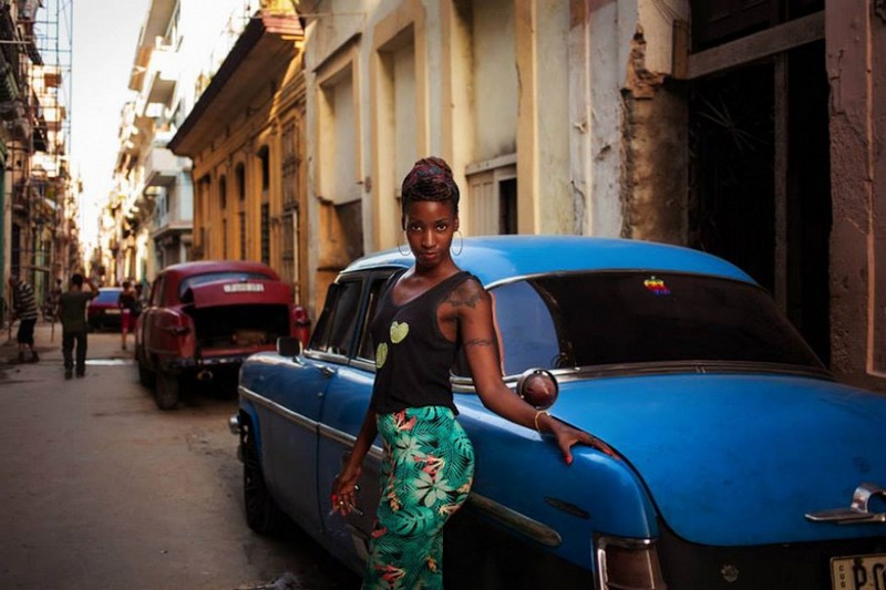 Фото девушки Куба
